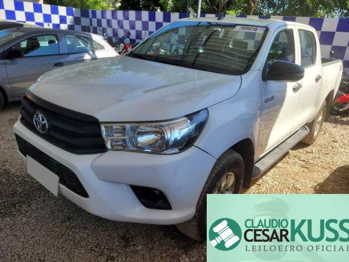 TOYOTA HILUX CD 18/19